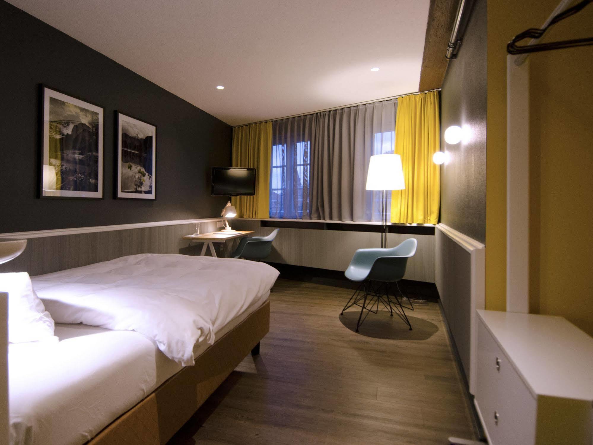 Hotel Scholl Σβέμπις Χαλ Εξωτερικό φωτογραφία