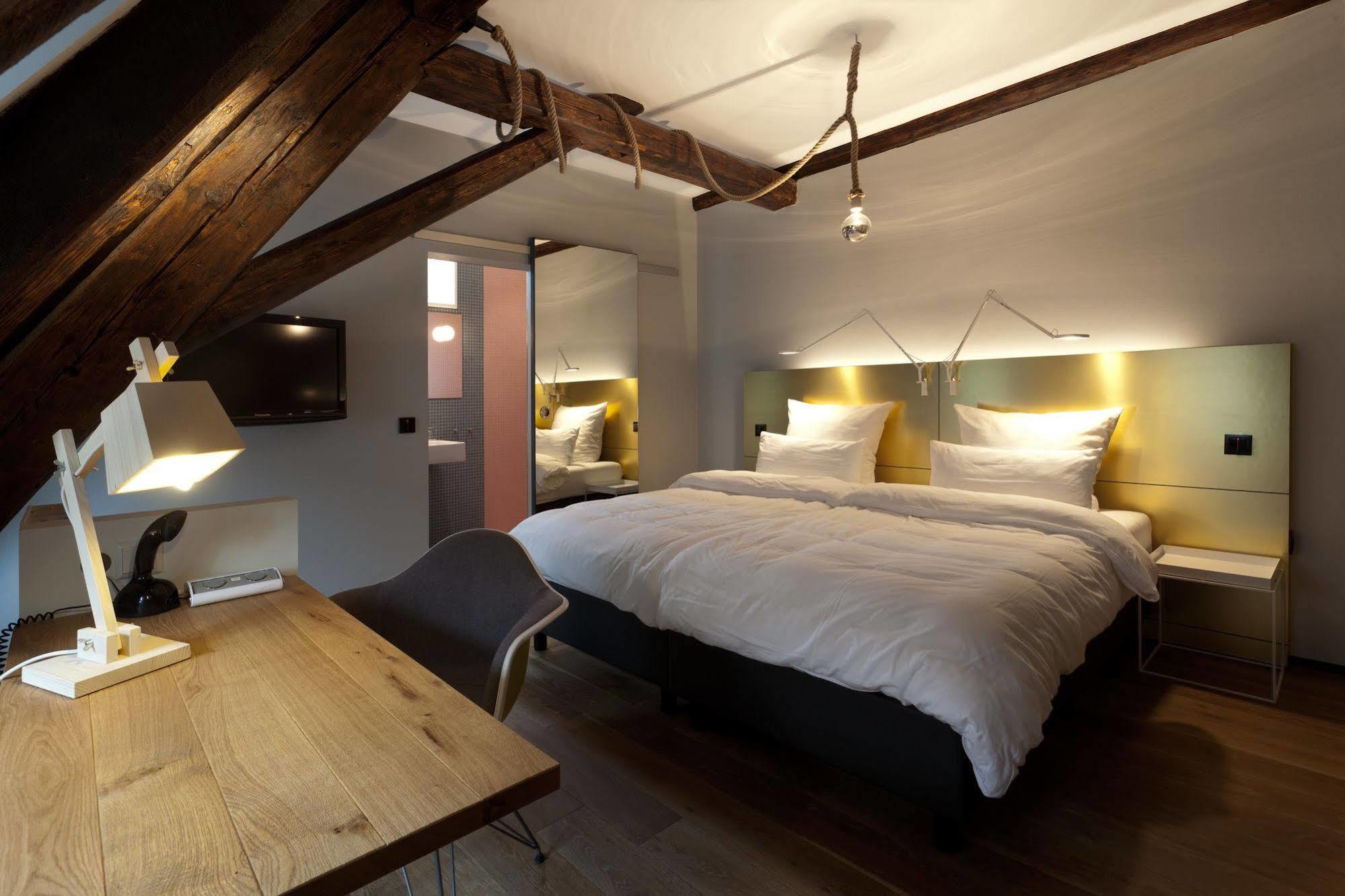 Hotel Scholl Σβέμπις Χαλ Εξωτερικό φωτογραφία